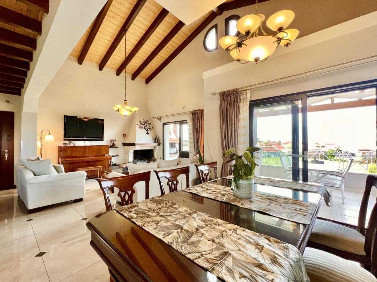 Heart House With Private Pool By Dadovillas Villa Acharavi (Corfu)